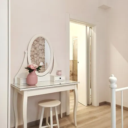 Colleoni 19 Parigi, Superior Con Corte Privata تْشيفيتانوفا ماركي