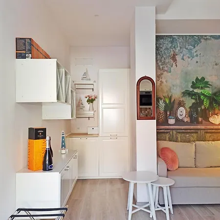 Colleoni 19 Parigi, Superior Con Corte Privata تْشيفيتانوفا ماركي