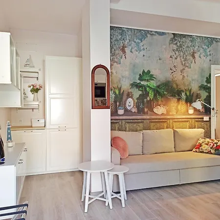 Colleoni 19 Parigi, Superior Con Corte Privata *