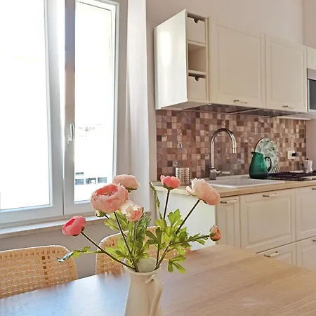 公寓 Colleoni 19 Parigi, Superior Con Corte Privata *